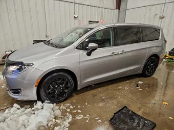 2017 Chrysler Pacifica 2C4RC1BG2HR795987 Lot 95478085