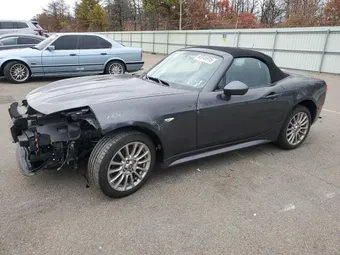 2018 Fiat 124 Spider JC1NFAEK4J0137395