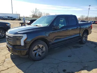 2022 Ford F-150 Lightning 1FT6W1EV4NWG09051