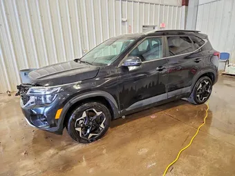 2024 Kia Seltos KNDERCAA7R7631837