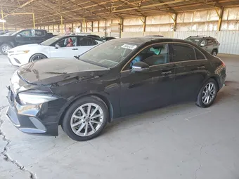 2021 Mercedes-Benz A-Class W1K3G4FB0MJ274720