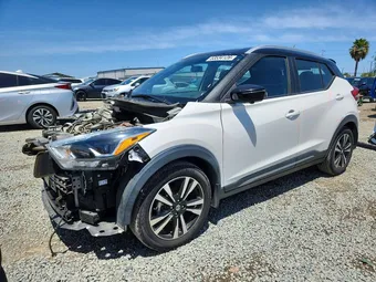 2019 Nissan Kicks 3N1CP5CUXKL538041 Lot 53534126