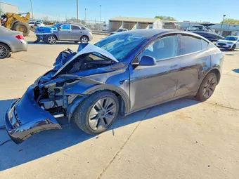 2025 Tesla Model Y 7SAYGDED6SF251047 Lot 45640006