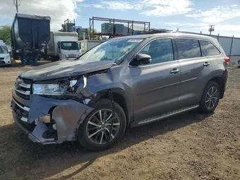 2019 Toyota Highlander 5TDJZRFH9KS738732 Lot 99552185