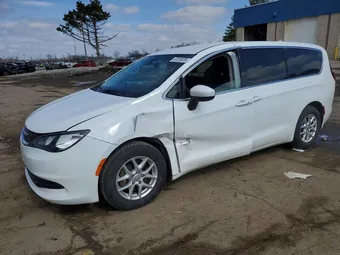 2020 Chrysler Voyager 2C4RC1CG8LR279088