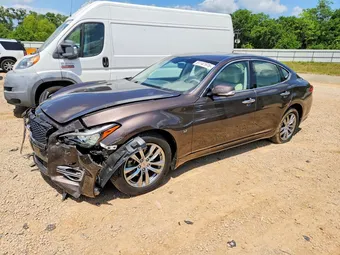 2019 Infiniti Q70 JN1BY1AR2KM585019