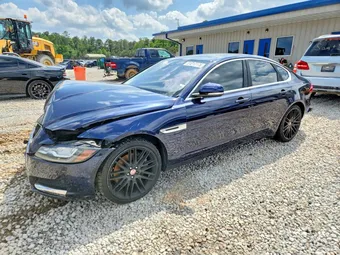 2016 Jaguar XF SAJBE4BV2GCY18771