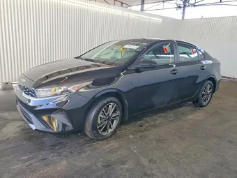 2023 Kia Forte 3KPF24AD2PE626681 Lot 51403576