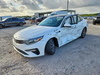 2019 Kia Optima 5XXGT4L33KG300555 Lot 50630196