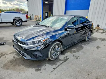 2023 Kia Forte 3KPF24AD5PE663224 Lot 50457536