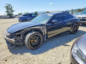 2018 Porsche Panamera WP0AA2A7XJL103614