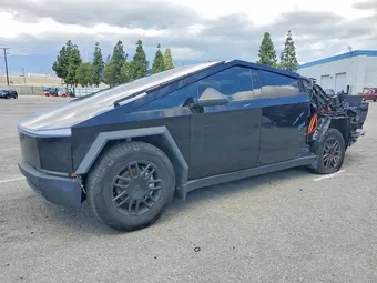 2024 Tesla Cybertruck 7G2CEHED1RA056370