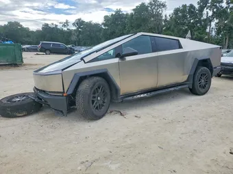 2024 Tesla Cybertruck 7G2CEHED0RA027880