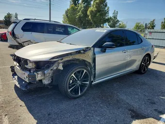 2019 Toyota Camry 4T1B61HK3KU211042 Lot 53196596