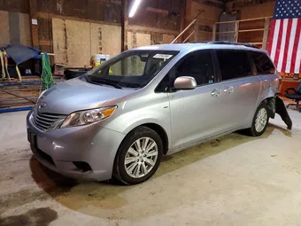 2017 Toyota Sienna 5TDJZ3DC2HS174287 Lot 47058386