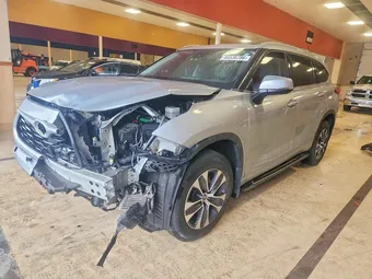 2021 Toyota Highlander 5TDGZRBH4MS153981 Lot 46536786