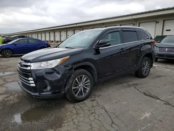 2019 Toyota Highlander 5TDJZRFH5KS611878 Lot 47890566