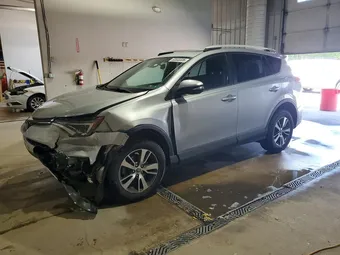 2018 Toyota RAV4 2T3RFREV5JW793372 Lot 52333326