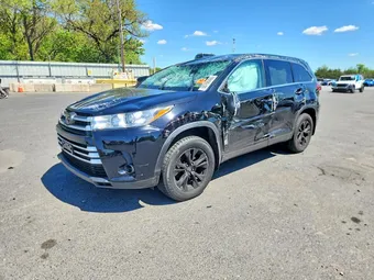 2019 Toyota Highlander 5TDBZRFH9KS718226 Lot 50768466