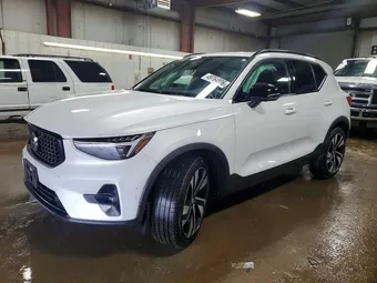 2023 Volvo XC40 YV4L12UX4P2060016