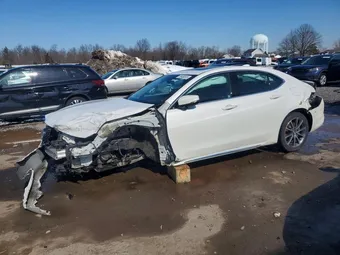 2018 Acura TLX 19UUB3F54JA005067