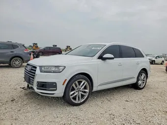 2018 Audi Q7 WA1VAAF78JD004122