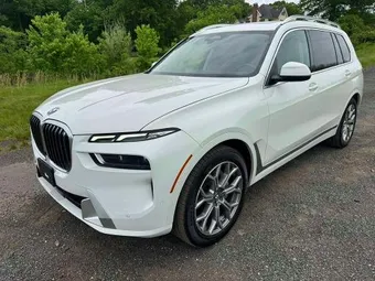 2023 BMW X7 5UX23EM05P9R82524