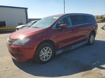 2022 Chrysler Voyager 2C4RC1CG3NR163011