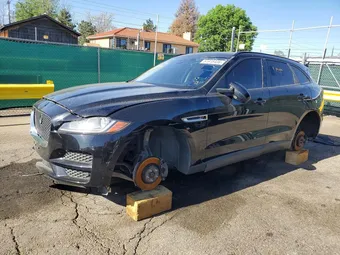 2018 Jaguar F-PACE SADCJ2FX1JA268775