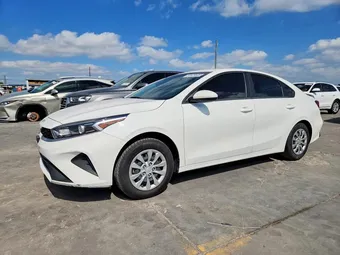 2023 Kia Forte 3KPF24AD3PE684590 Lot 53928606