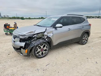 2021 Kia Seltos KNDEUCA24M7052689