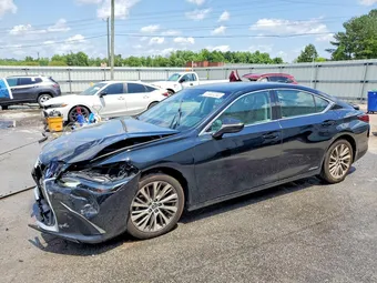 2019 Lexus ES 300H 58AB21B16KU004004