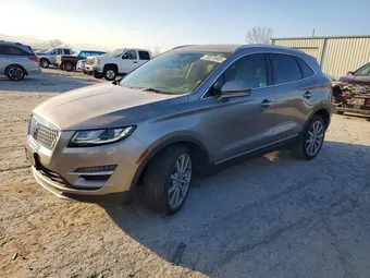 2019 Lincoln MKC 5LMCJ3C9XKUL15544