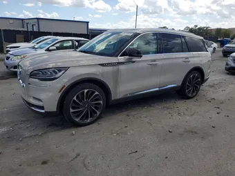 2024 Lincoln Aviator 5LM5J7WC7RGL00337