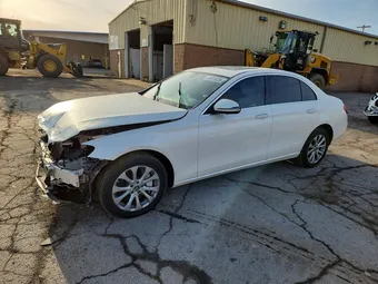 2020 Mercedes-Benz E-Class W1KZF8EB3LA766081