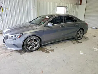 2019 Mercedes-Benz CLA-Class WDDSJ4GB6KN719348