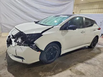 2023 Nissan Leaf 1N4CZ1CV1PC559023