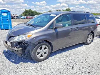 2017 Toyota Sienna 5TDKZ3DC7HS822050 Lot 53621886
