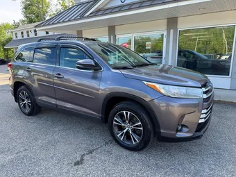 2018 Toyota Highlander 5TDBZRFH6JS913523