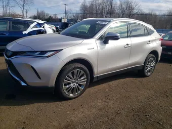 2021 Toyota Venza JTEAAAAH9MJ073407