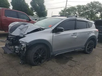 2018 Toyota RAV4 2T3RFREV7JW823973 Lot 53900936