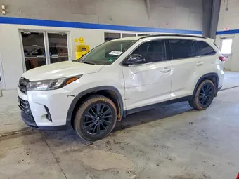 2019 Toyota Highlander 5TDJZRFH0KS628085 Lot 49542416
