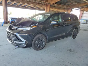 2026 Toyota Sienna 5TDCSKFC5TS237072 Lot 46911596