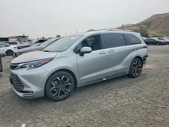 2025 Toyota Sienna 5TDERKEC0SS284806 Lot 47813986