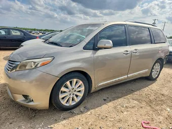 2016 Toyota Sienna 5TDYK3DC3GS765312 Lot 49334956