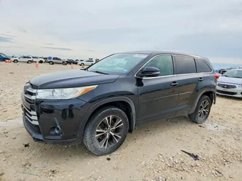 2018 Toyota Highlander 5TDZZRFH2JS239546 Lot 54060076