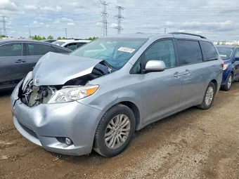 2016 Toyota Sienna 5TDYK3DC3GS755167 Lot 51432276