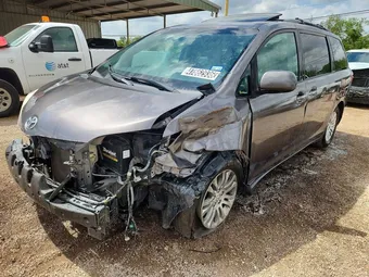 2017 Toyota Sienna 5TDYZ3DC9HS769197 Lot 47562936