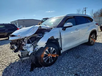 2022 Toyota Highlander Hybrid 5TDGBRCH8NS543423 Lot 47427316