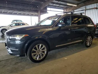 2016 Volvo XC90 YV4A22PL2G1036011
